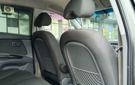 KIA Rio II, 2010 год, 530 000 рублей, 6 фотография