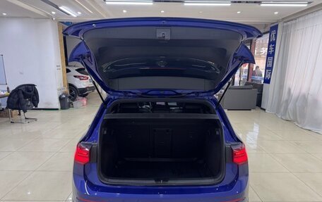 Volkswagen Golf VIII, 2021 год, 1 833 500 рублей, 3 фотография