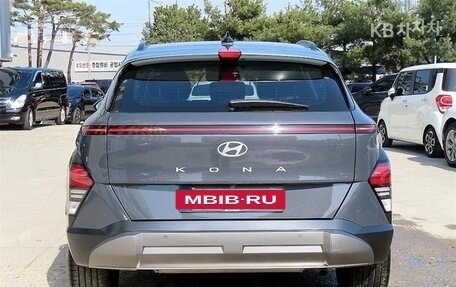 Hyundai Kona, 2023 год, 2 320 000 рублей, 4 фотография