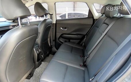 Hyundai Kona, 2023 год, 2 320 000 рублей, 6 фотография