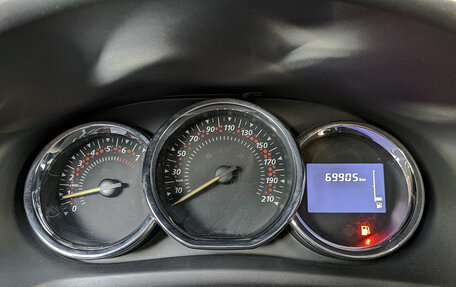 Renault Sandero II рестайлинг, 2016 год, 1 000 000 рублей, 10 фотография