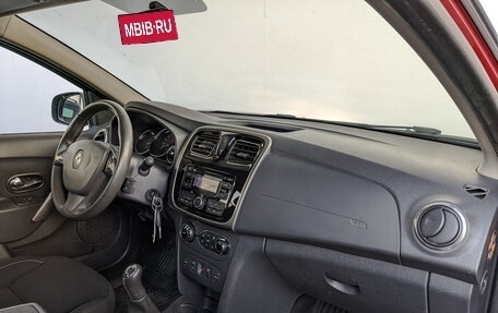 Renault Sandero II рестайлинг, 2016 год, 1 000 000 рублей, 9 фотография