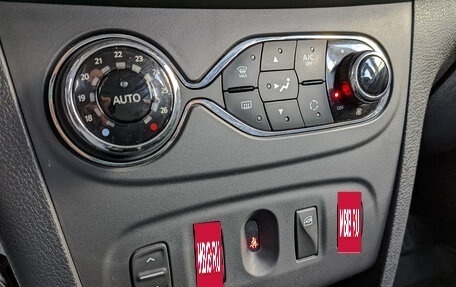 Renault Sandero II рестайлинг, 2016 год, 1 000 000 рублей, 14 фотография