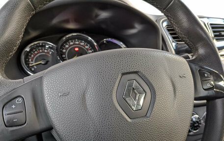 Renault Sandero II рестайлинг, 2016 год, 1 000 000 рублей, 42 фотография