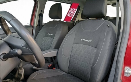 Renault Sandero II рестайлинг, 2016 год, 1 000 000 рублей, 37 фотография