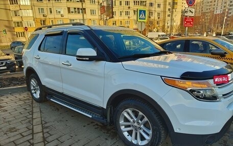 Ford Explorer VI, 2014 год, 1 900 000 рублей, 1 фотография