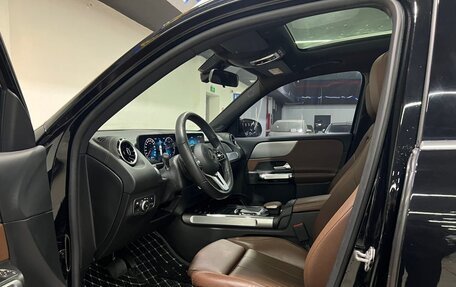 Mercedes-Benz GLB, 2021 год, 2 492 000 рублей, 3 фотография