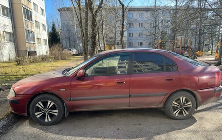 Mitsubishi Carisma I, 1999 год, 220 000 рублей, 1 фотография