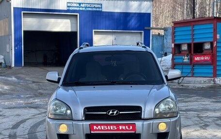 Hyundai Tucson III, 2004 год, 490 000 рублей, 1 фотография