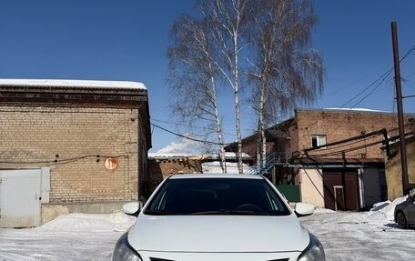 Hyundai Solaris II рестайлинг, 2016 год, 1 050 000 рублей, 1 фотография