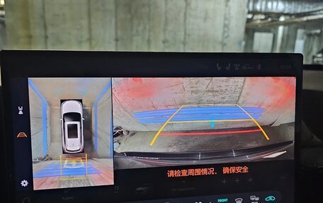 Toyota Highlander, 2026 год, 6 000 000 рублей, 11 фотография