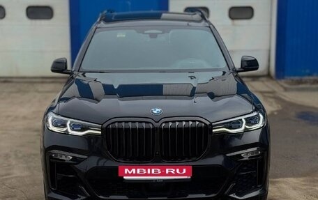 BMW X7, 2021 год, 9 700 000 рублей, 2 фотография