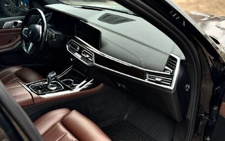 BMW X7, 2021 год, 9 700 000 рублей, 14 фотография