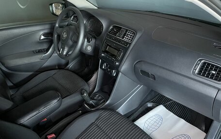 Volkswagen Polo VI (EU Market), 2012 год, 755 000 рублей, 9 фотография