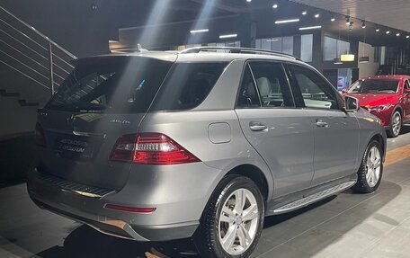 Mercedes-Benz M-Класс, 2014 год, 2 800 000 рублей, 3 фотография