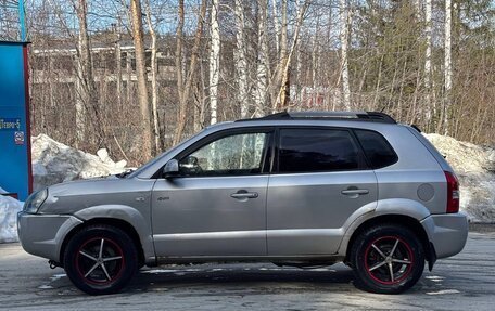 Hyundai Tucson III, 2004 год, 490 000 рублей, 3 фотография