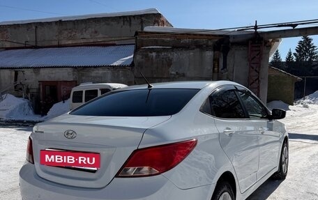 Hyundai Solaris II рестайлинг, 2016 год, 1 050 000 рублей, 6 фотография