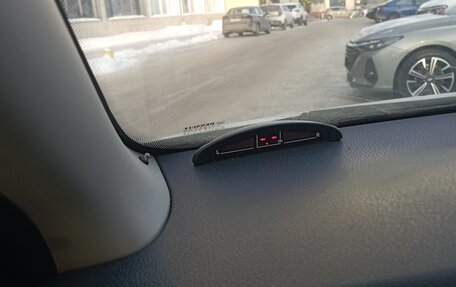 Renault Logan II, 2019 год, 700 000 рублей, 6 фотография