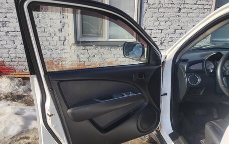 Mitsubishi Outlander III рестайлинг 3, 2003 год, 750 000 рублей, 14 фотография