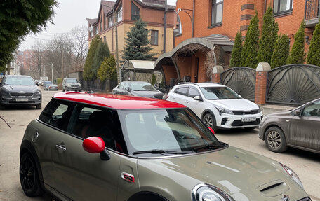 MINI Hatch, 2018 год, 2 680 000 рублей, 6 фотография