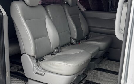 Hyundai Grand Starex Grand Starex I рестайлинг 2, 2017 год, 2 780 000 рублей, 11 фотография