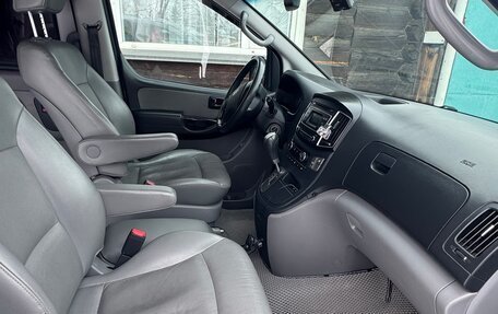 Hyundai Grand Starex Grand Starex I рестайлинг 2, 2017 год, 2 780 000 рублей, 13 фотография