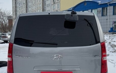 Hyundai Grand Starex Grand Starex I рестайлинг 2, 2017 год, 2 780 000 рублей, 5 фотография