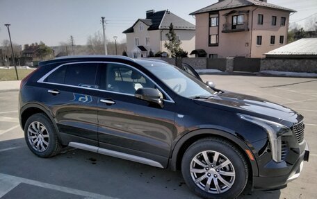 Cadillac XT4 I, 2019 год, 2 950 000 рублей, 6 фотография