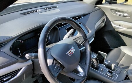 Cadillac XT4 I, 2019 год, 2 950 000 рублей, 12 фотография