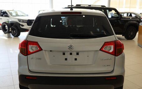 Suzuki Vitara II рестайлинг, 2015 год, 1 550 000 рублей, 6 фотография