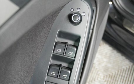 Audi A4, 2010 год, 879 000 рублей, 14 фотография