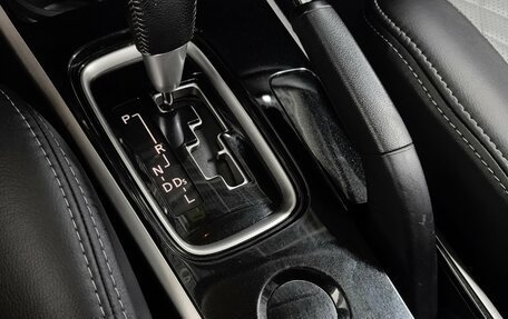 Mitsubishi Outlander III рестайлинг 3, 2019 год, 2 050 000 рублей, 15 фотография