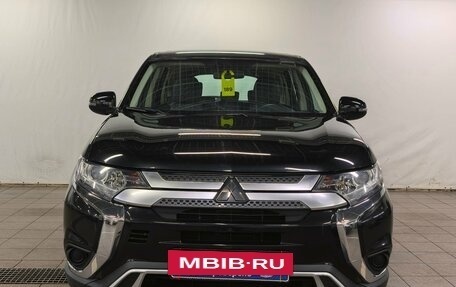 Mitsubishi Outlander III рестайлинг 3, 2019 год, 2 050 000 рублей, 5 фотография