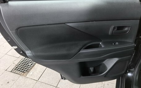 Mitsubishi Outlander III рестайлинг 3, 2019 год, 2 050 000 рублей, 16 фотография