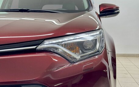 Toyota RAV4, 2017 год, 1 919 000 рублей, 8 фотография