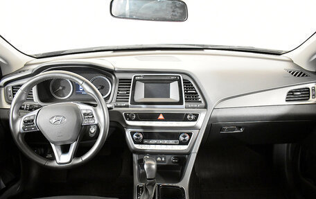 Hyundai Sonata VII, 2017 год, 1 725 500 рублей, 13 фотография