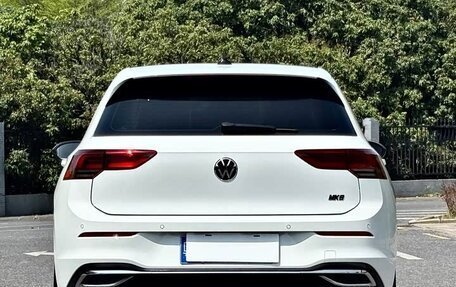 Volkswagen Golf VIII, 2022 год, 2 050 000 рублей, 8 фотография
