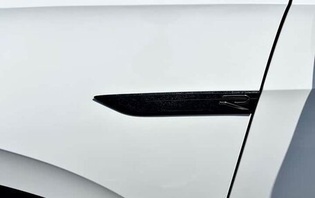 Volkswagen Golf VIII, 2022 год, 2 050 000 рублей, 19 фотография