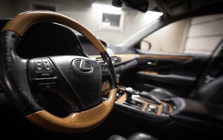 Lexus LS IV, 2014 год, 2 350 000 рублей, 18 фотография