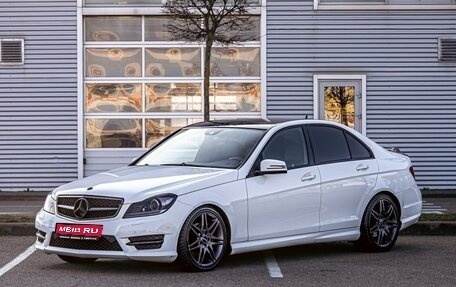 Mercedes-Benz C-Класс, 2014 год, 1 225 000 рублей, 1 фотография
