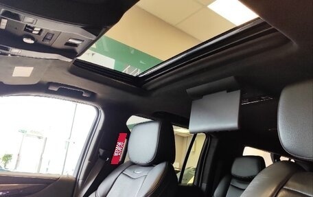 Cadillac Escalade IV, 2018 год, 4 600 000 рублей, 9 фотография