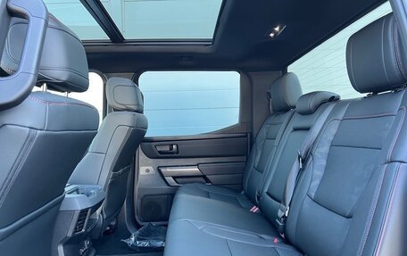 Toyota Tundra, 2025 год, 12 000 000 рублей, 26 фотография