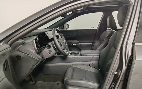 Lexus RX IV рестайлинг, 2025 год, 13 200 000 рублей, 9 фотография