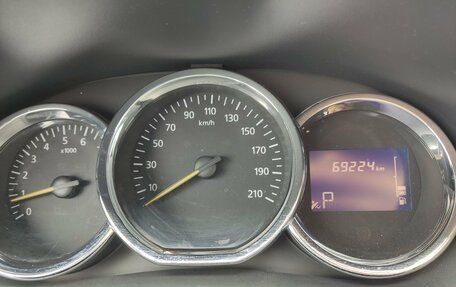 Renault Sandero II рестайлинг, 2016 год, 1 140 000 рублей, 13 фотография