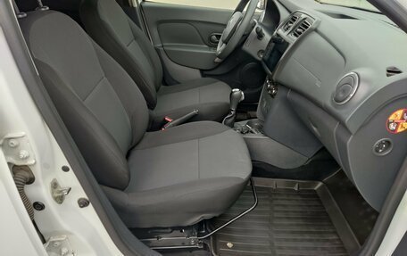 Renault Sandero II рестайлинг, 2016 год, 1 140 000 рублей, 10 фотография