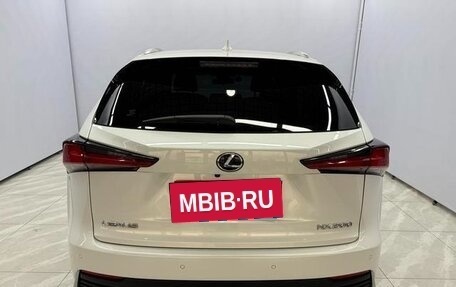 Lexus NX I, 2021 год, 2 650 000 рублей, 6 фотография