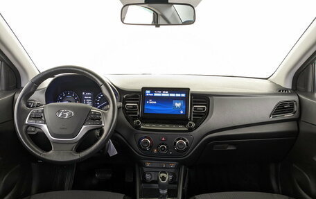 Hyundai Solaris II рестайлинг, 2020 год, 1 450 000 рублей, 14 фотография