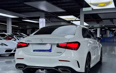 Mercedes-Benz A-Класс, 2023 год, 1 727 000 рублей, 5 фотография