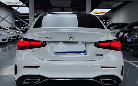 Mercedes-Benz A-Класс, 2023 год, 1 727 000 рублей, 4 фотография