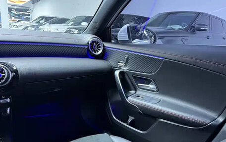 Mercedes-Benz A-Класс, 2023 год, 1 727 000 рублей, 11 фотография